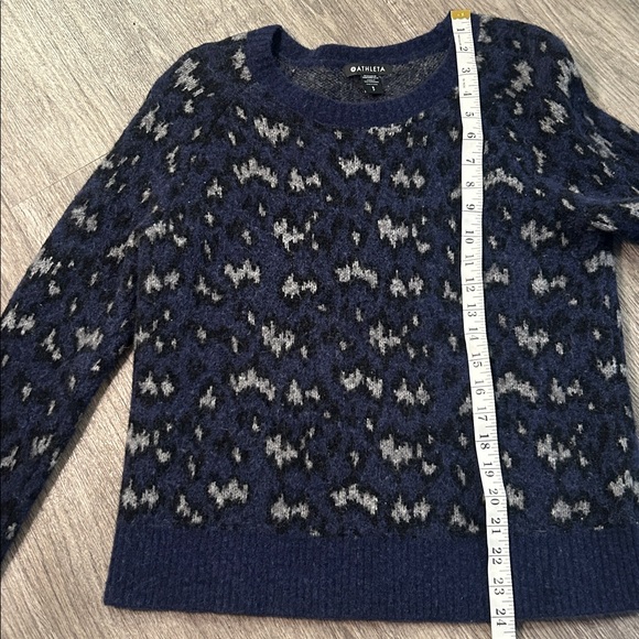 Athleta Wool Blend Sweater - Picture 3 of 7